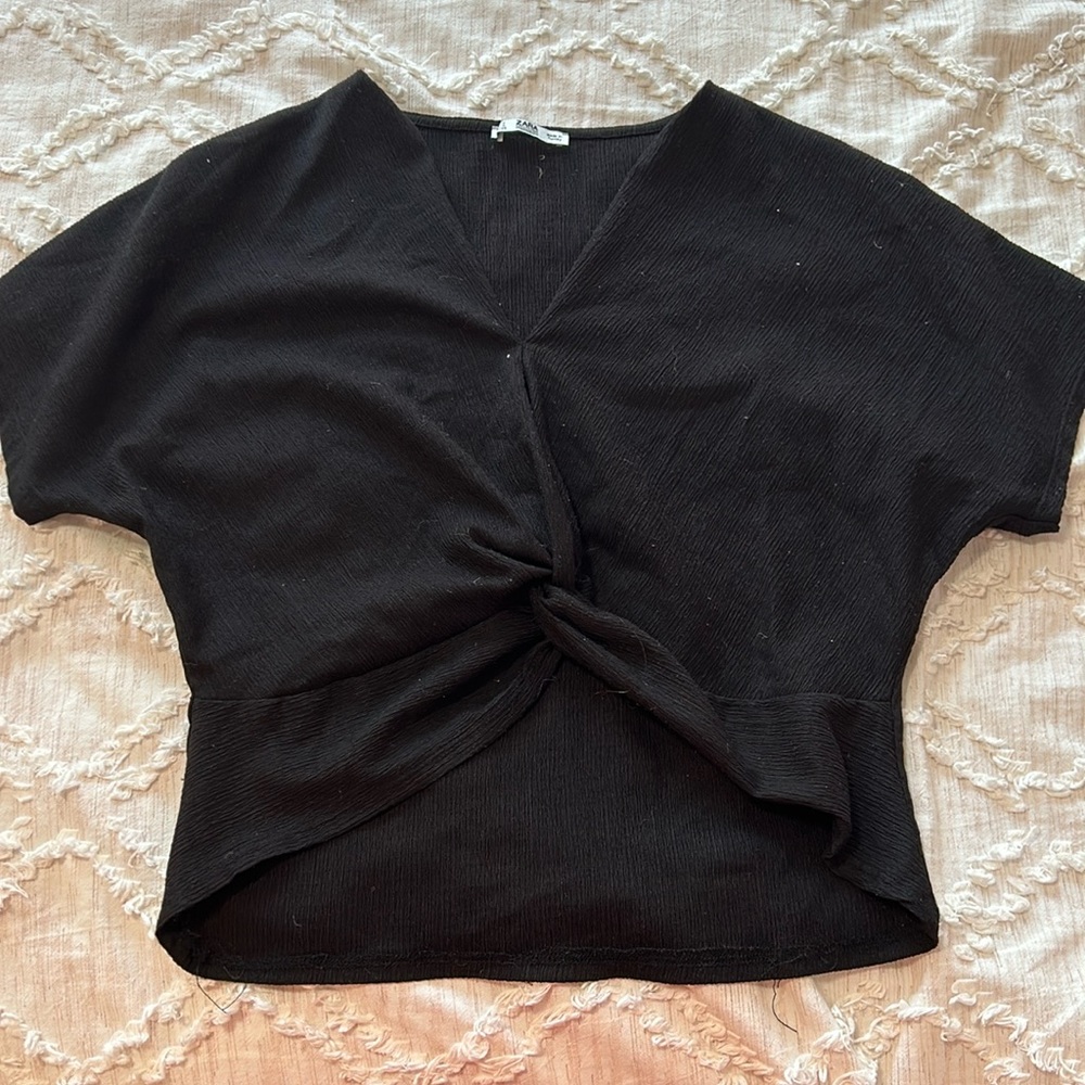 black zara shirt